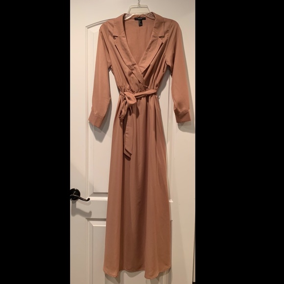 Forever 21 Dresses & Skirts - Gold Blended Glitter Forever 21 Dress